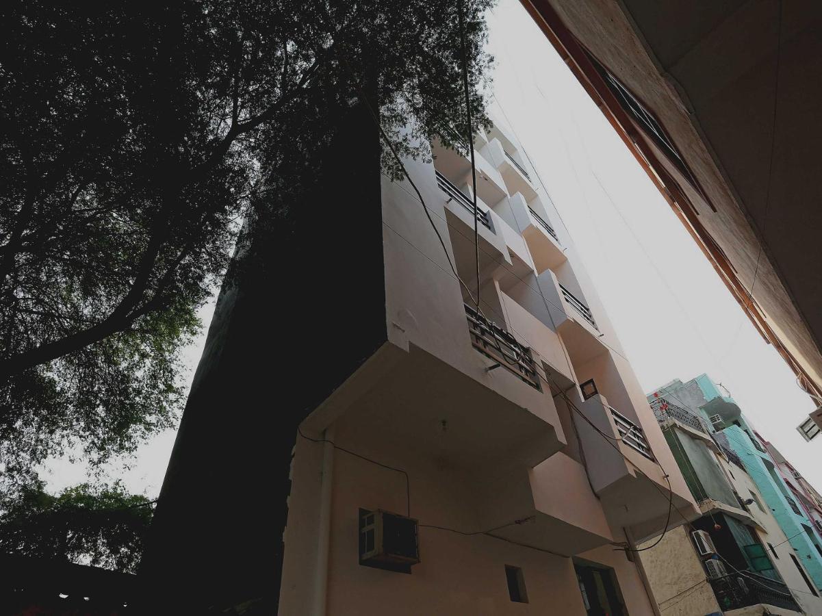 Hotel O Anshu B&B Neu-Delhi Exterior foto